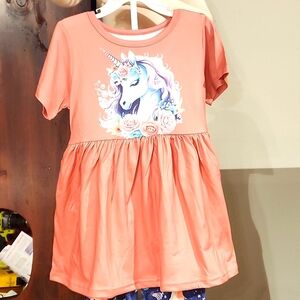 GIRLS NEW 2PC UNICORN OUTFIT SIZE 3T.